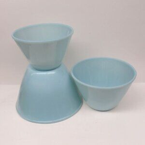 Anchor Hocking Fire King Turquoise Blue SPLASH PROOF Three-Piece Mixing Bowl Set